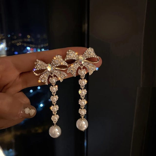 DESTINATION WEDDING EARRINGS: HOW TO CHOOSE THE PERFECT PAIR