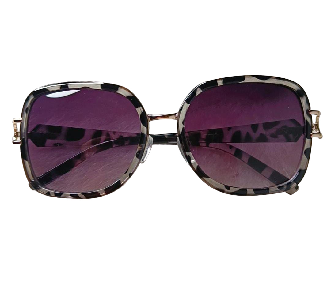 Yu Fashions Square Shaped High Fashion UV Protected Korean Sunglasses