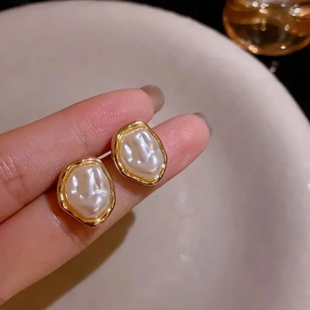 Yu Fashions Ocean Pearl High Fashion Golden Detail Korean Earrings Pair