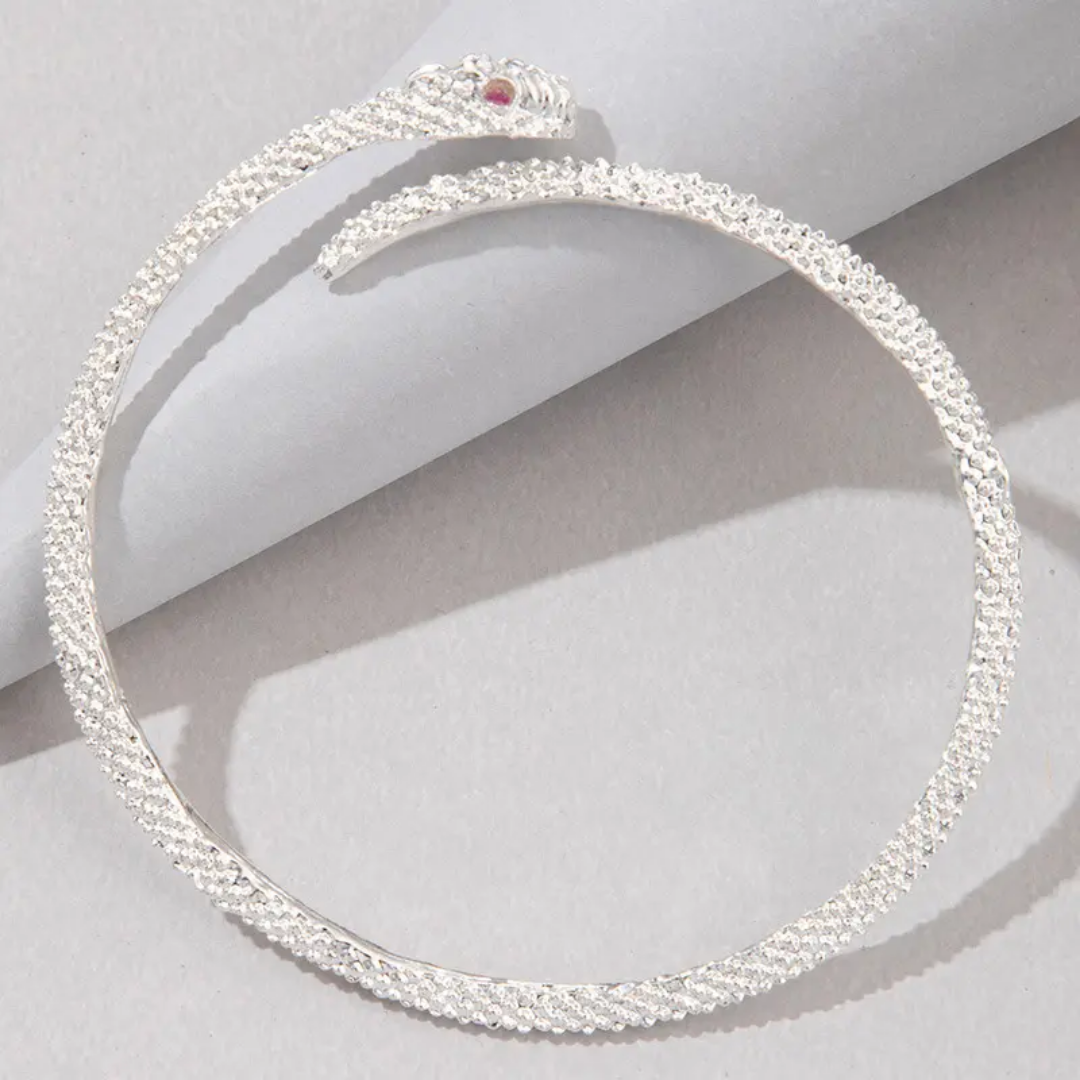 Yu Fashions Silver Snake High Fashion Animal Korean Adjustable Bracelet