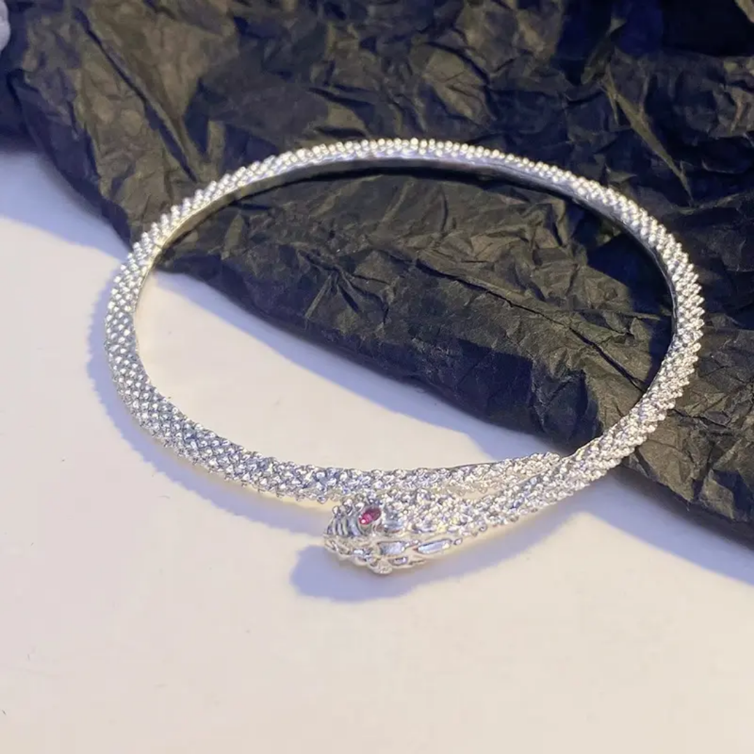 Yu Fashions Silver Snake High Fashion Animal Korean Adjustable Bracelet