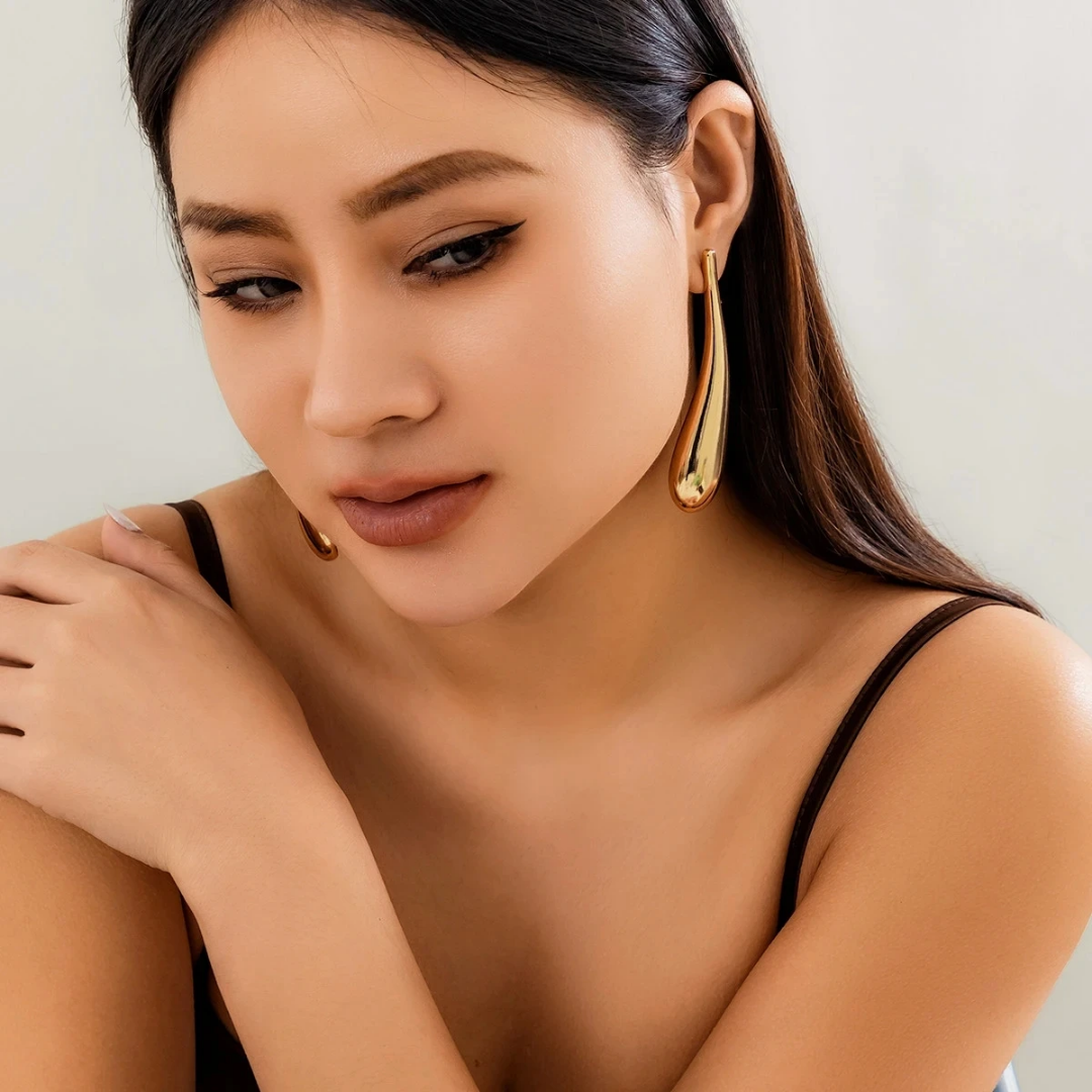YU Fashions Big Water Drop Geometric Tangle Exaggerated Statement Korean Earrings Pair