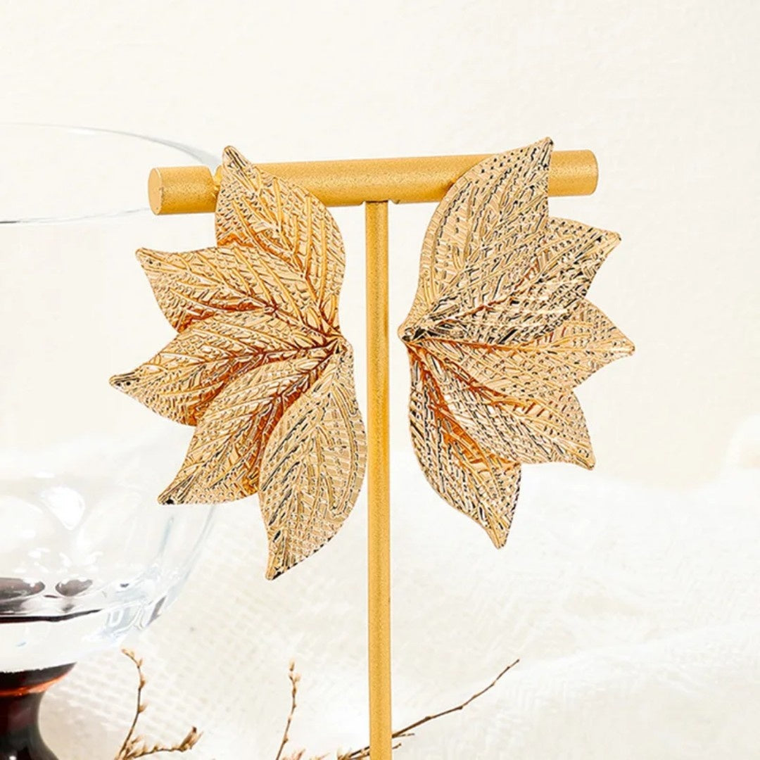 YU Fashions Vintage Geometric Thick Textured Five Leaf Multilayered Irregular Statement Korean Earrings Pair