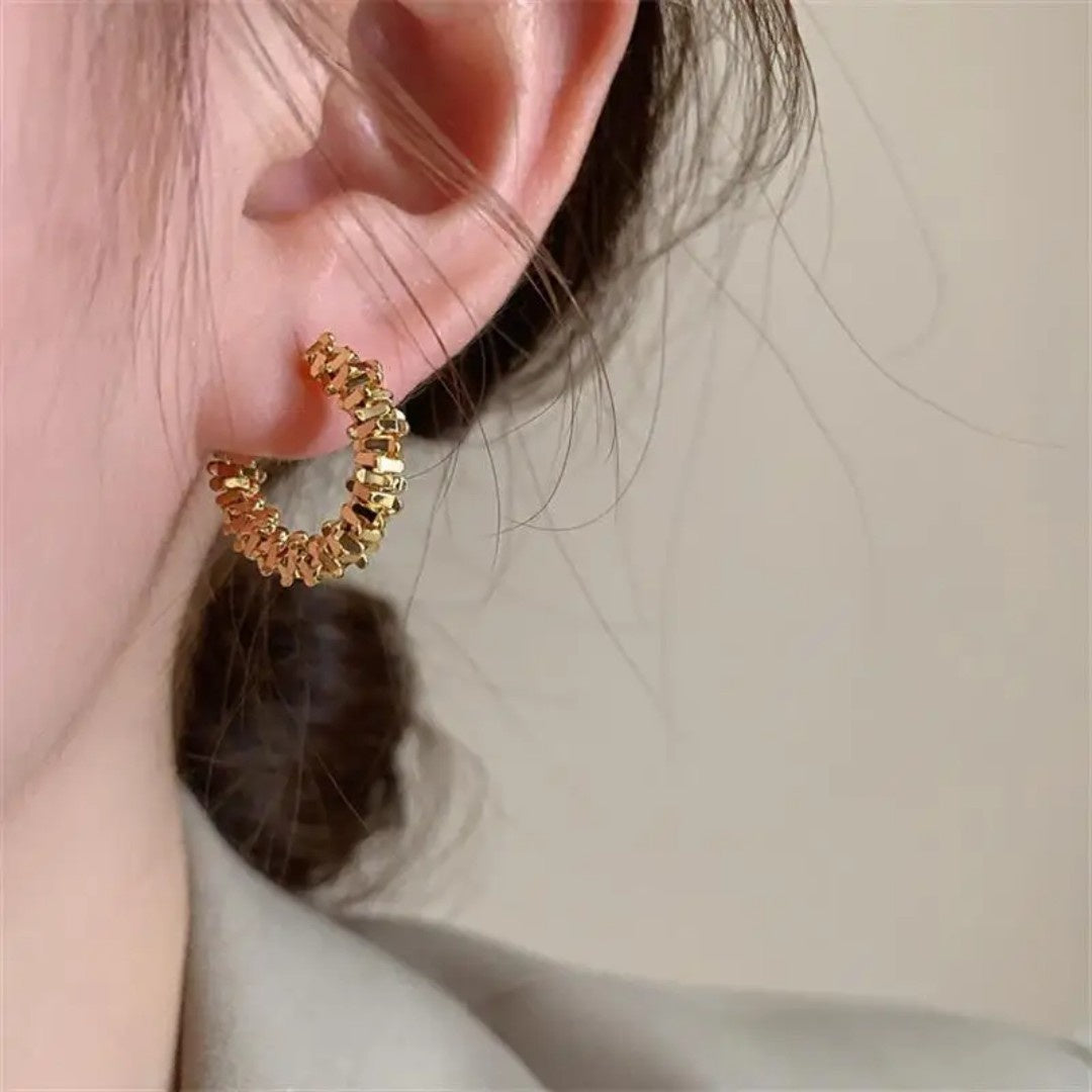 YU Fashions Circle Hoop Luxury Sense Broken C Shaped Irregular Twisted Wave Korean Earrings Pair