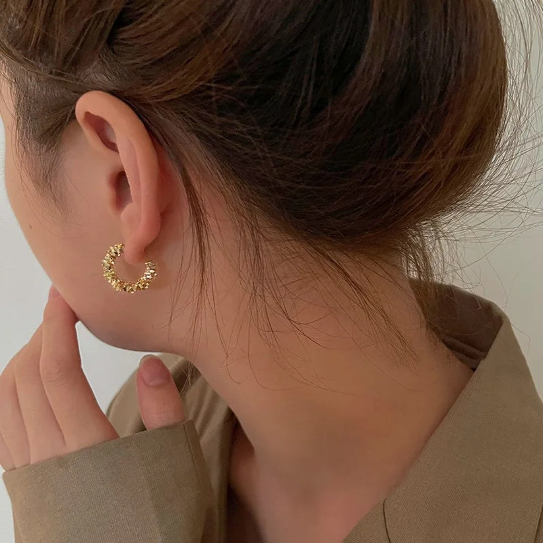 YU Fashions Circle Hoop Luxury Sense Broken C Shaped Irregular Twisted Wave Korean Earrings Pair