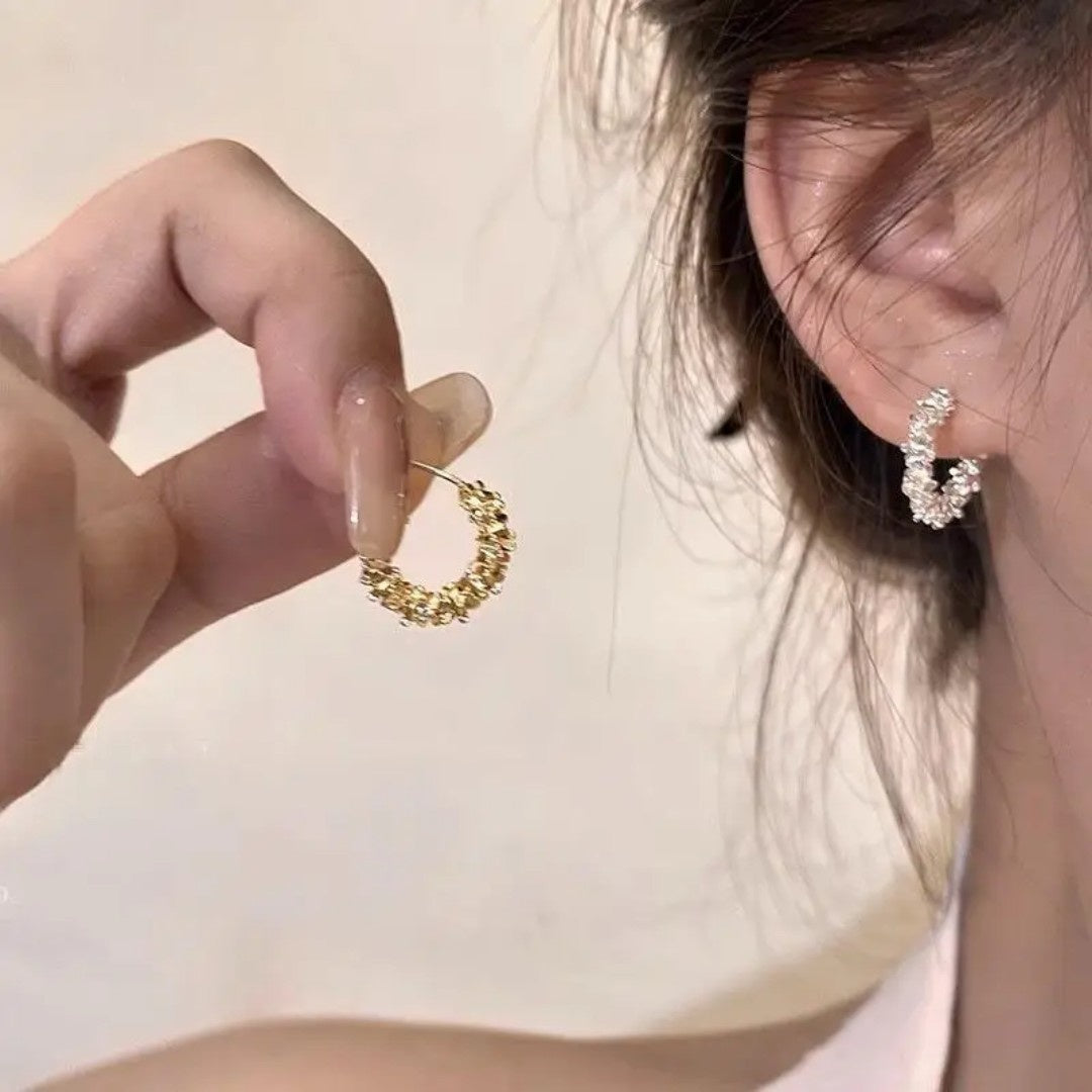 YU Fashions Circle Hoop Luxury Sense Broken C Shaped Irregular Twisted Wave Korean Earrings Pair