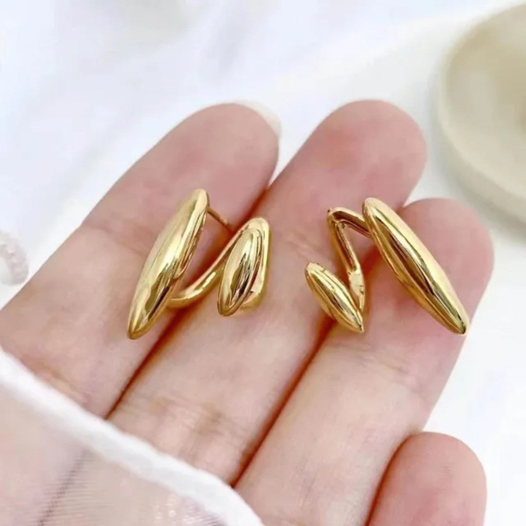 YU Fashions Cute Small Tear Drop Water drop stud Pawnable Double Leaf Korean Earrings Pair