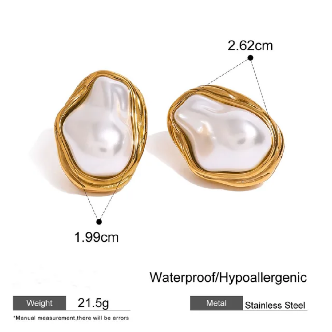 Yu Fashions Ocean Pearl High Fashion Golden Detail Korean Earrings Pair