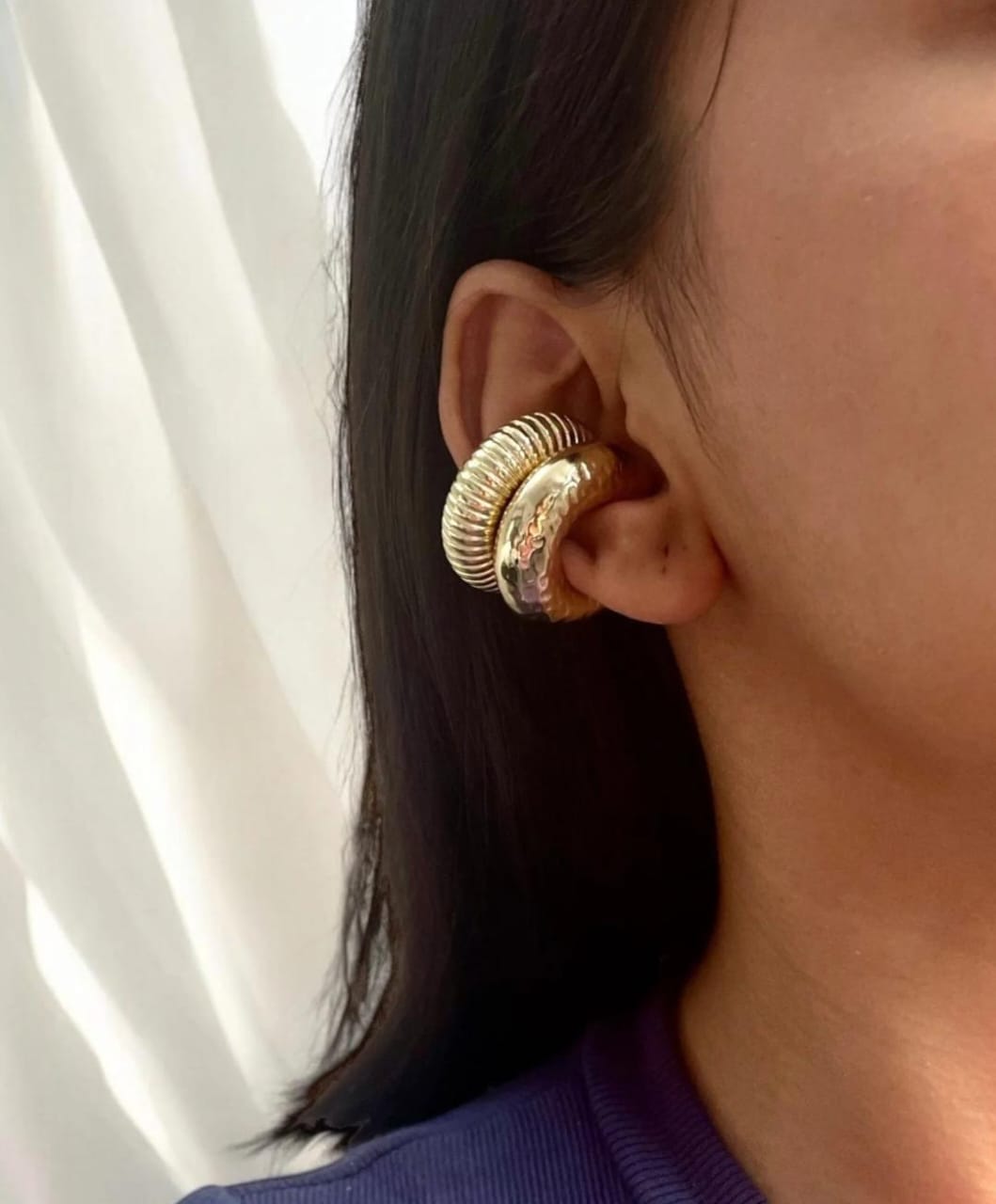 YU Fashions Textured Spiral Ear Bone Non- Piercing Ear Cuff 2 Statement Korean Earrings Pair