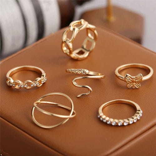 Yu Fashions Golden Snake High Fashion Korean Ring Set of 6
