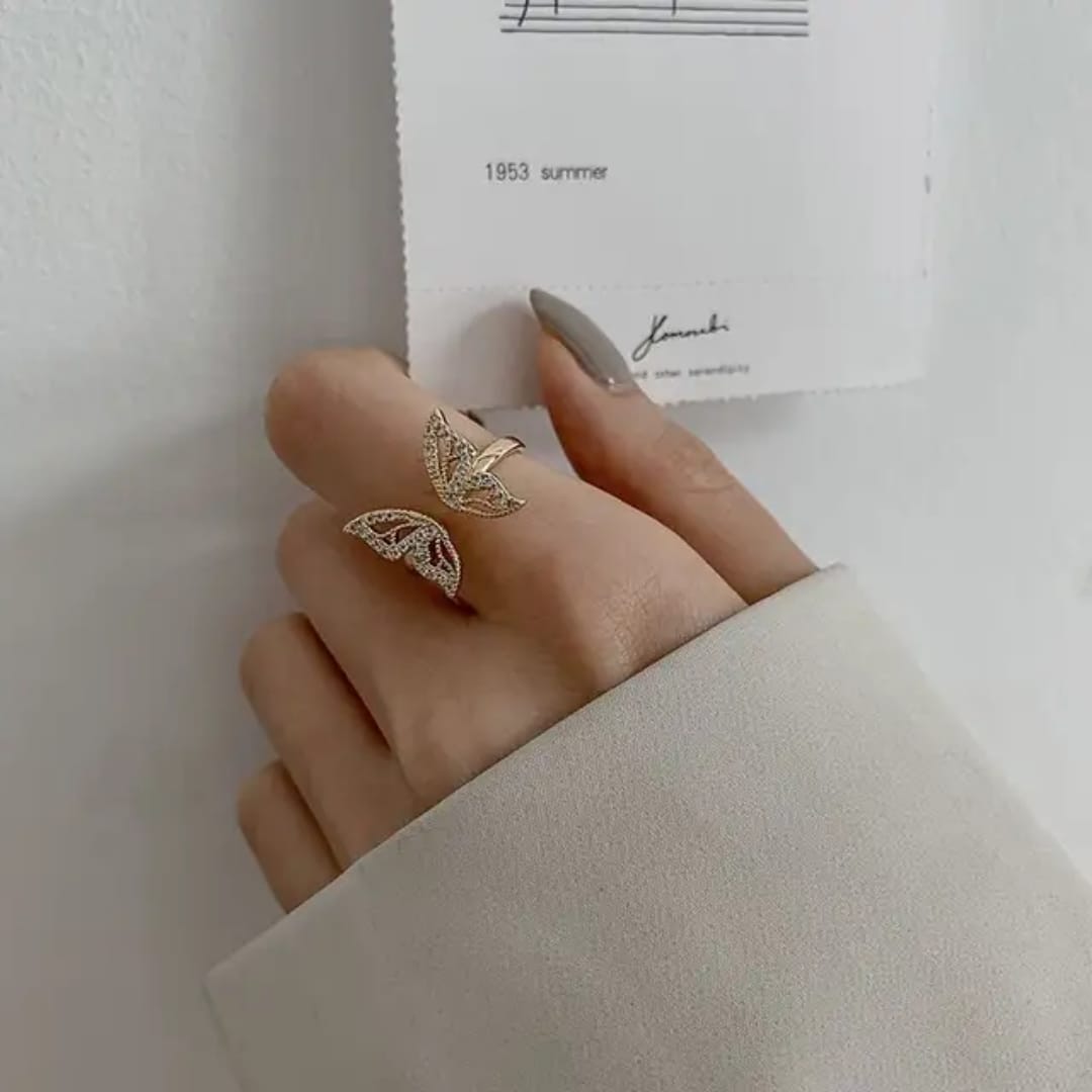 Yu Fashions Adjustable Butterfly High Fashion Rhinestone Korean Ring