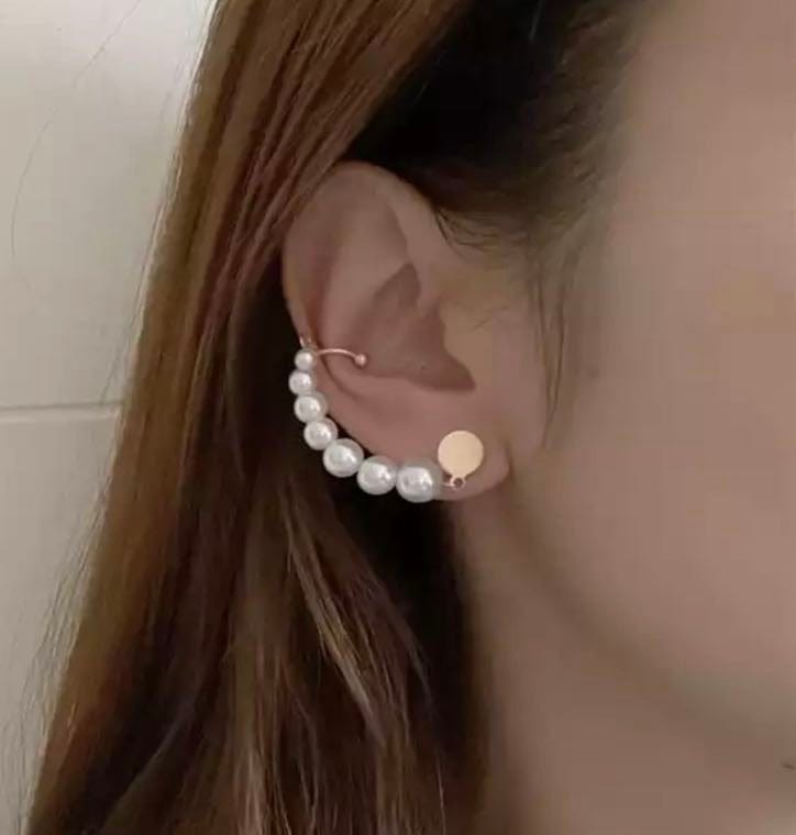 Yu Fashions Cute Pearl Single Pc Earhook Crawler Korean Earring