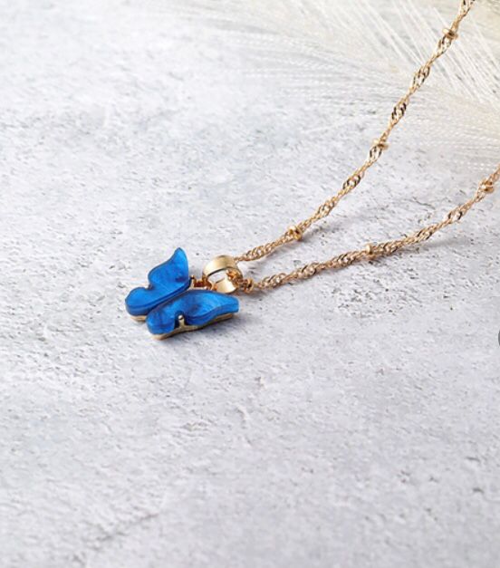 Yu Fashions Cute Butterfly Charm Pendent Korean Necklace