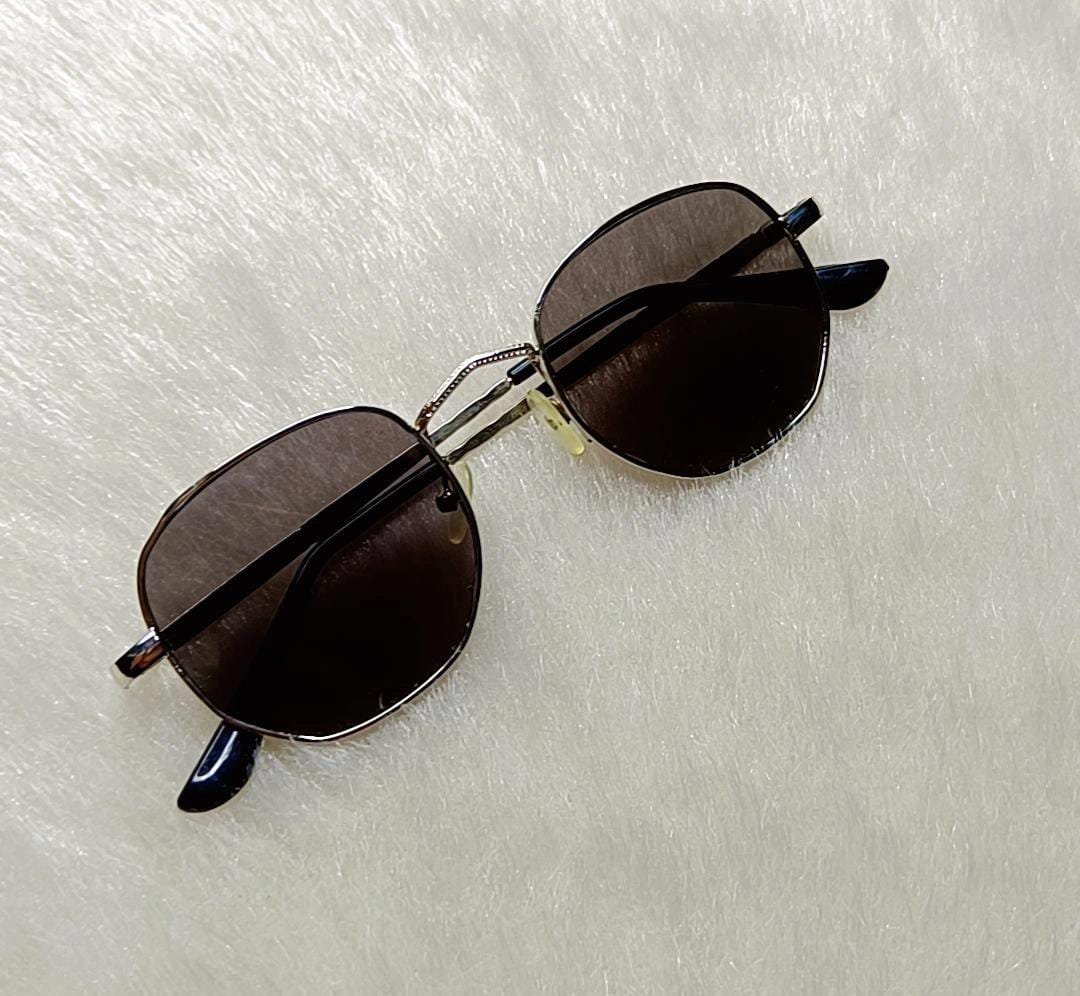 Yu Fashions High Fashion Edgy Classy UV Protcted Korean Sunglasses Deal