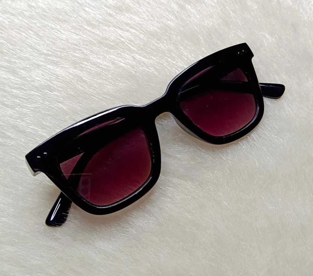 Yu Fashions High Fashion Edgy Classy UV Protcted Korean Sunglasses Deal