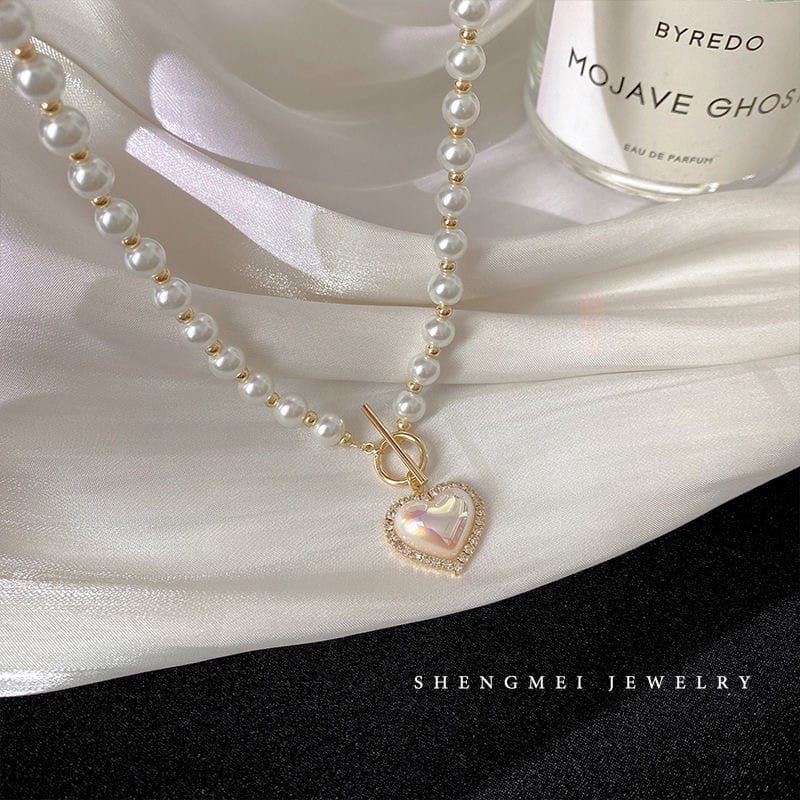Yu Fashions Rhinestone Pearl Heart Pendent Necklace Pearl Chain
