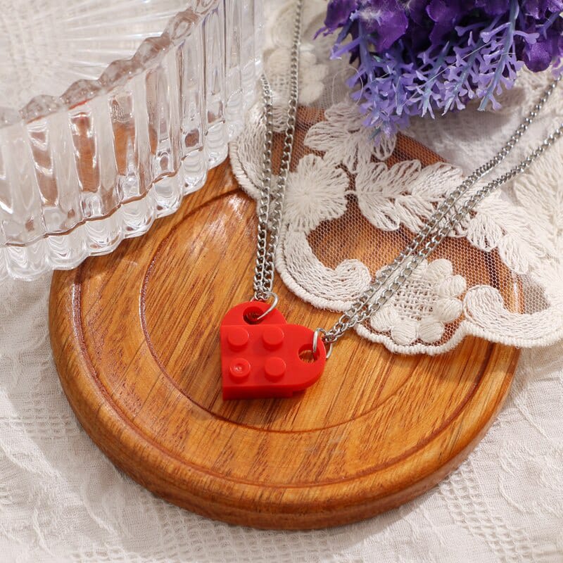 Yu Fashions Box Openable Couple Sister Best Friend Pendent Necklace Chain