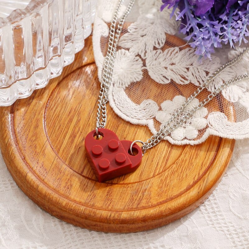 Yu Fashions Box Openable Couple Sister Best Friend Pendent Necklace Chain