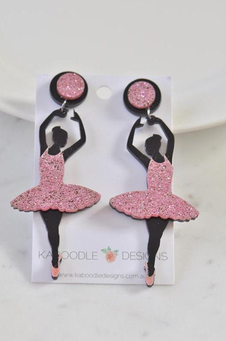 Yu Fashions dancing Doll Pink Cute Funky Punk Korean Earrings Pair