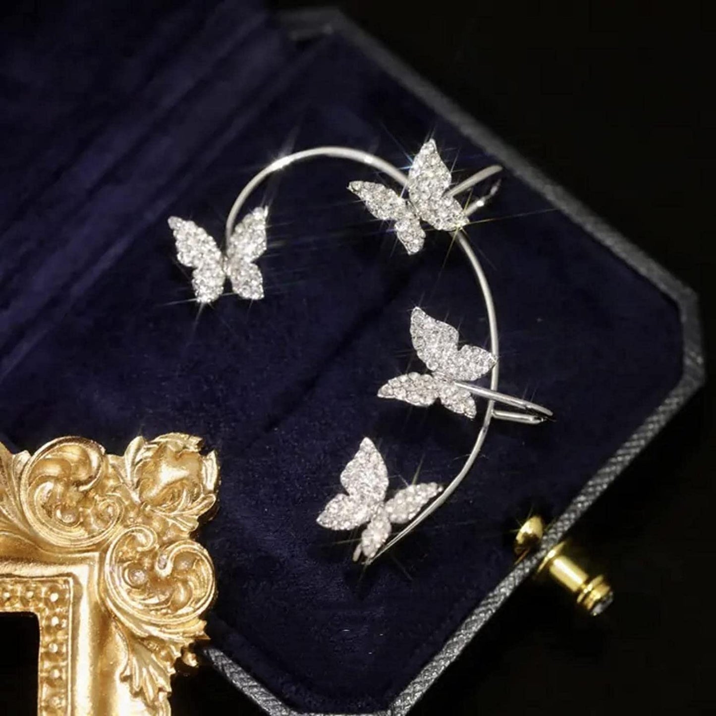 Yu Fashions Rhinestone Butterfly Charm Single Pc Earhook Ear Crawler Korean Earring