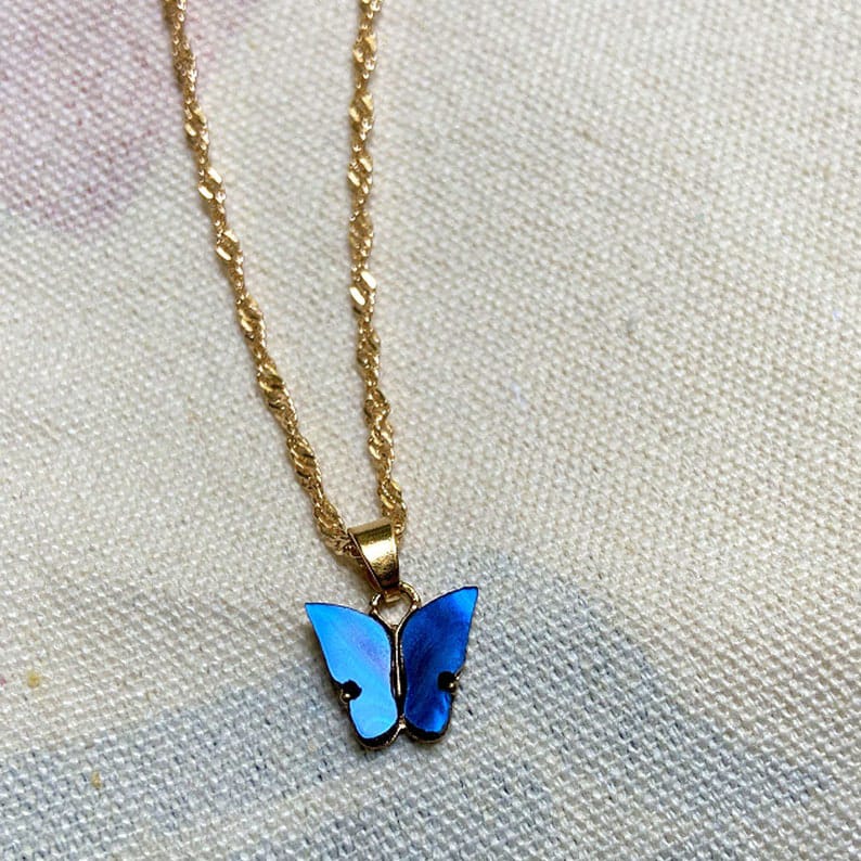 Yu Fashions Cute Butterfly Charm Pendent Korean Necklace