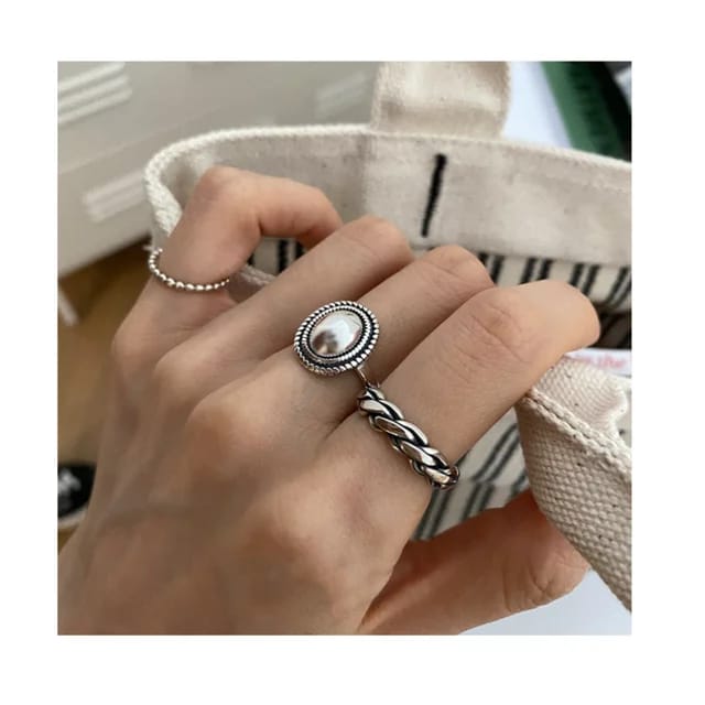 Yu fashions Boho Vintage Korean Ring set of 3