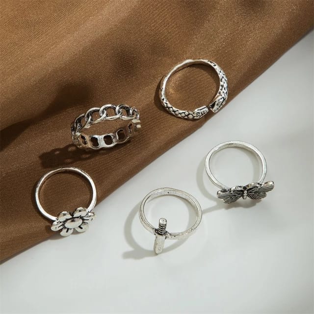 YU Fashions Retro Silver Butterfly Heart Ring Set of 5