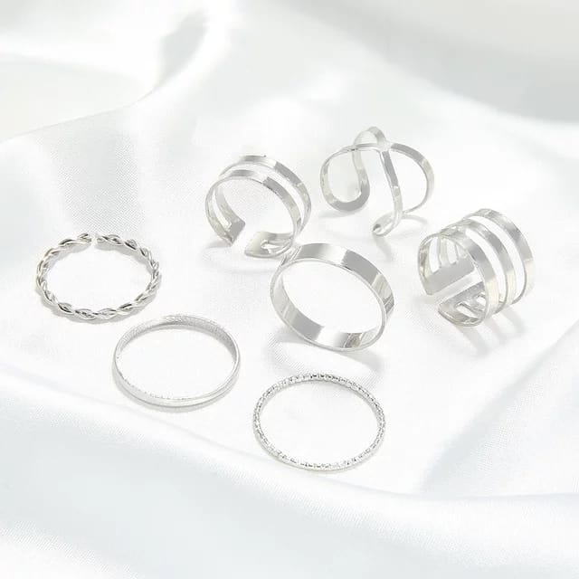 Yu Fashions Twisted Elegant High Fashion Korean Ring Set of 8