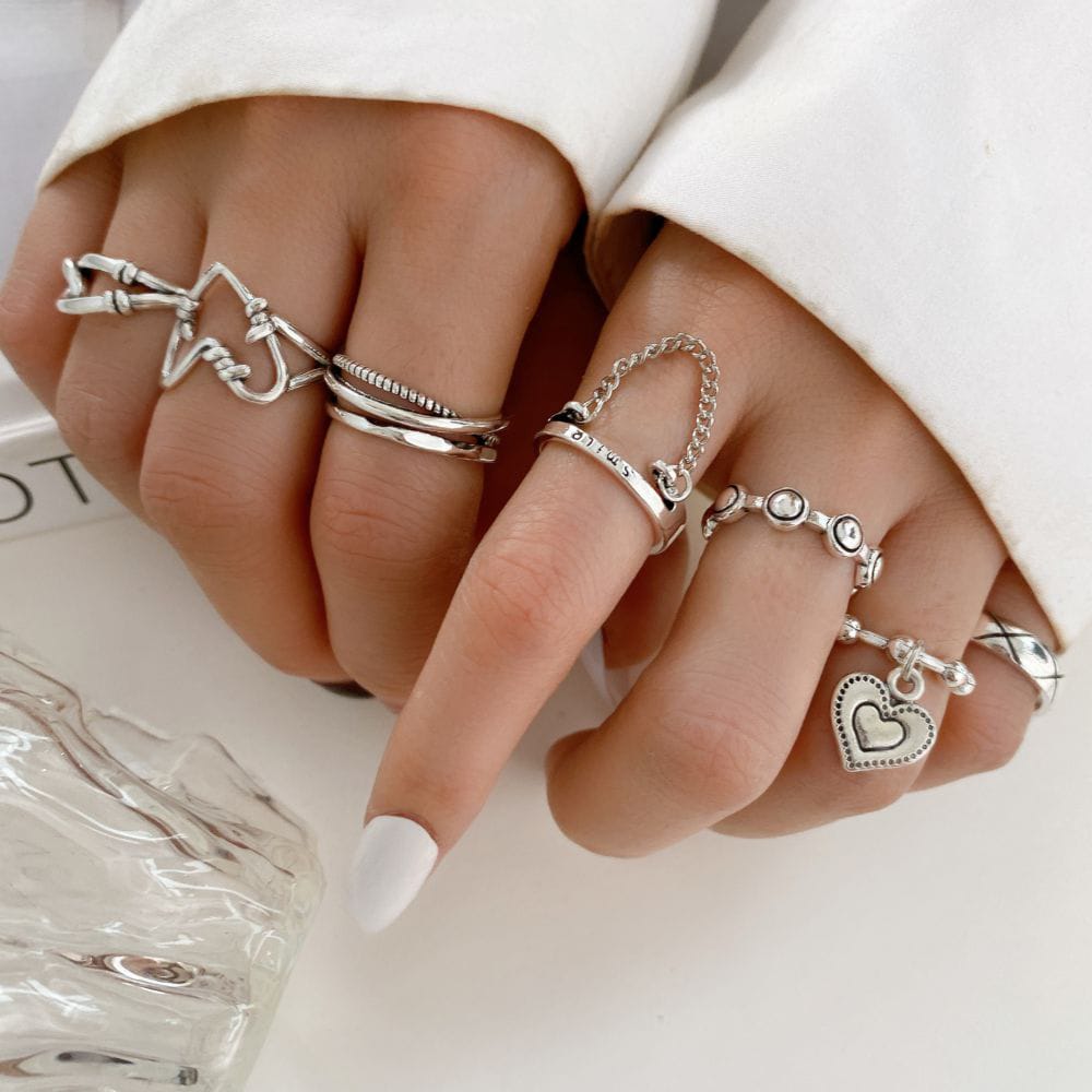 Yu Fashions Heart Chain Twisted Link Ring set of 7