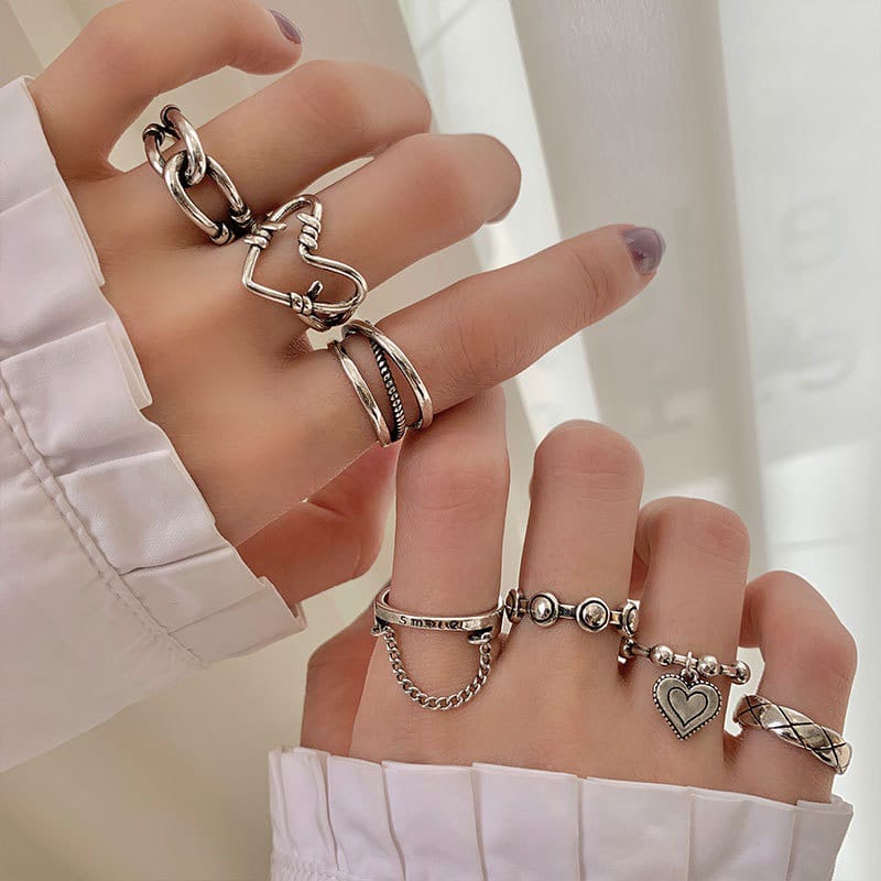 Yu Fashions Heart Chain Twisted Link Ring set of 7