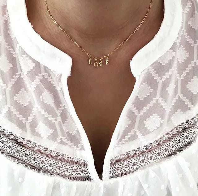 Yu Fashions LOVE letter Cute Pendent Necklace Chain