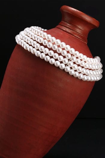 Yu Fashions Pearl 4 Layered High Fashion Necklace