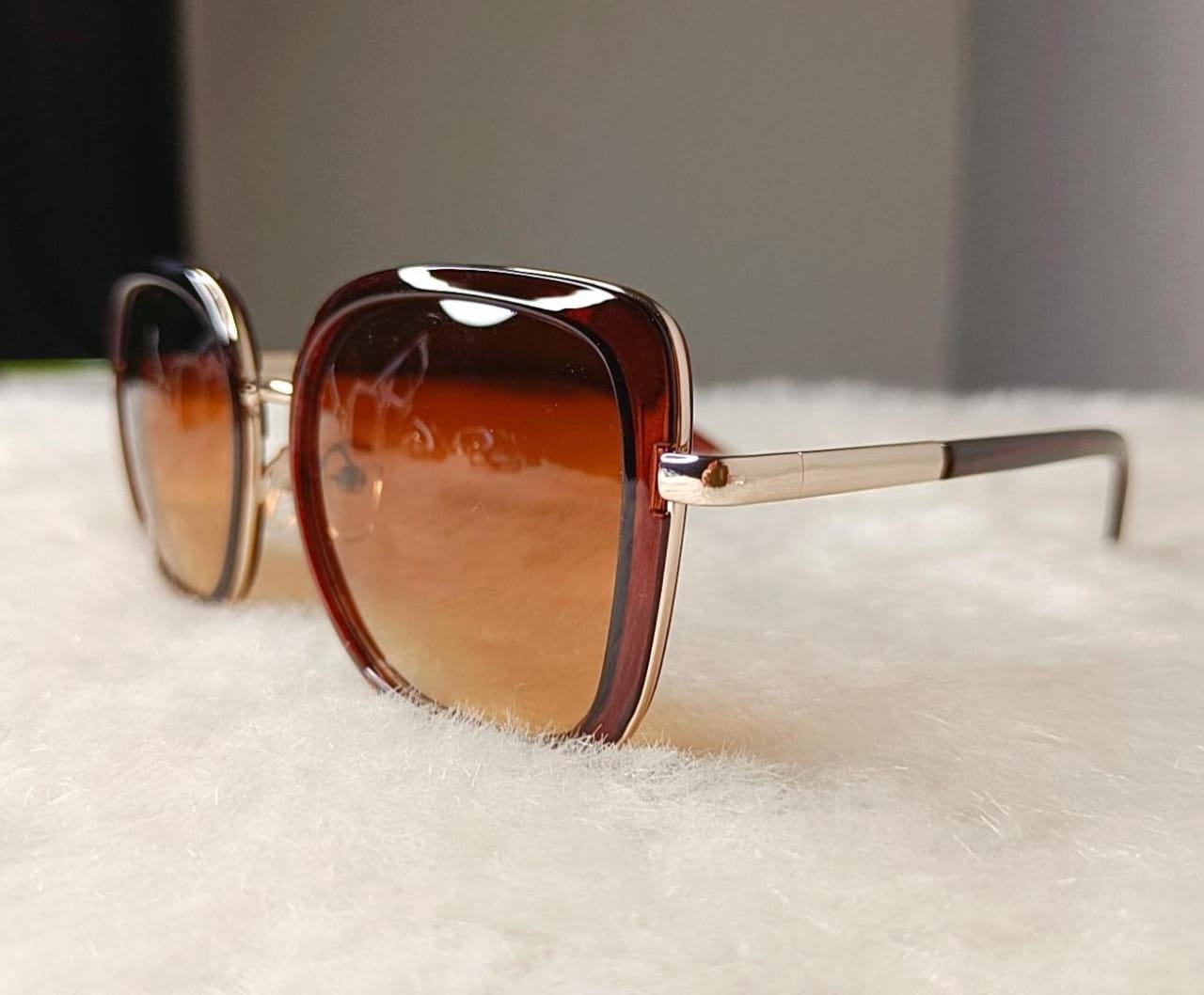 Yu Fashions Square Shaped High Fashion UV Protected Korean Sunglasses