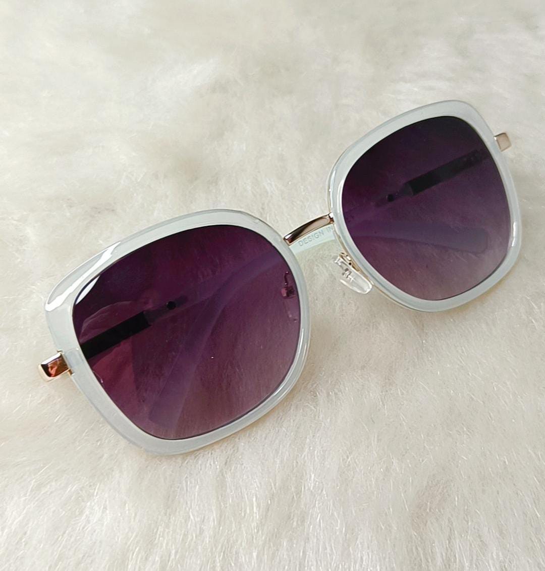 Yu Fashions Square Shaped High Fashion UV Protected Korean Sunglasses