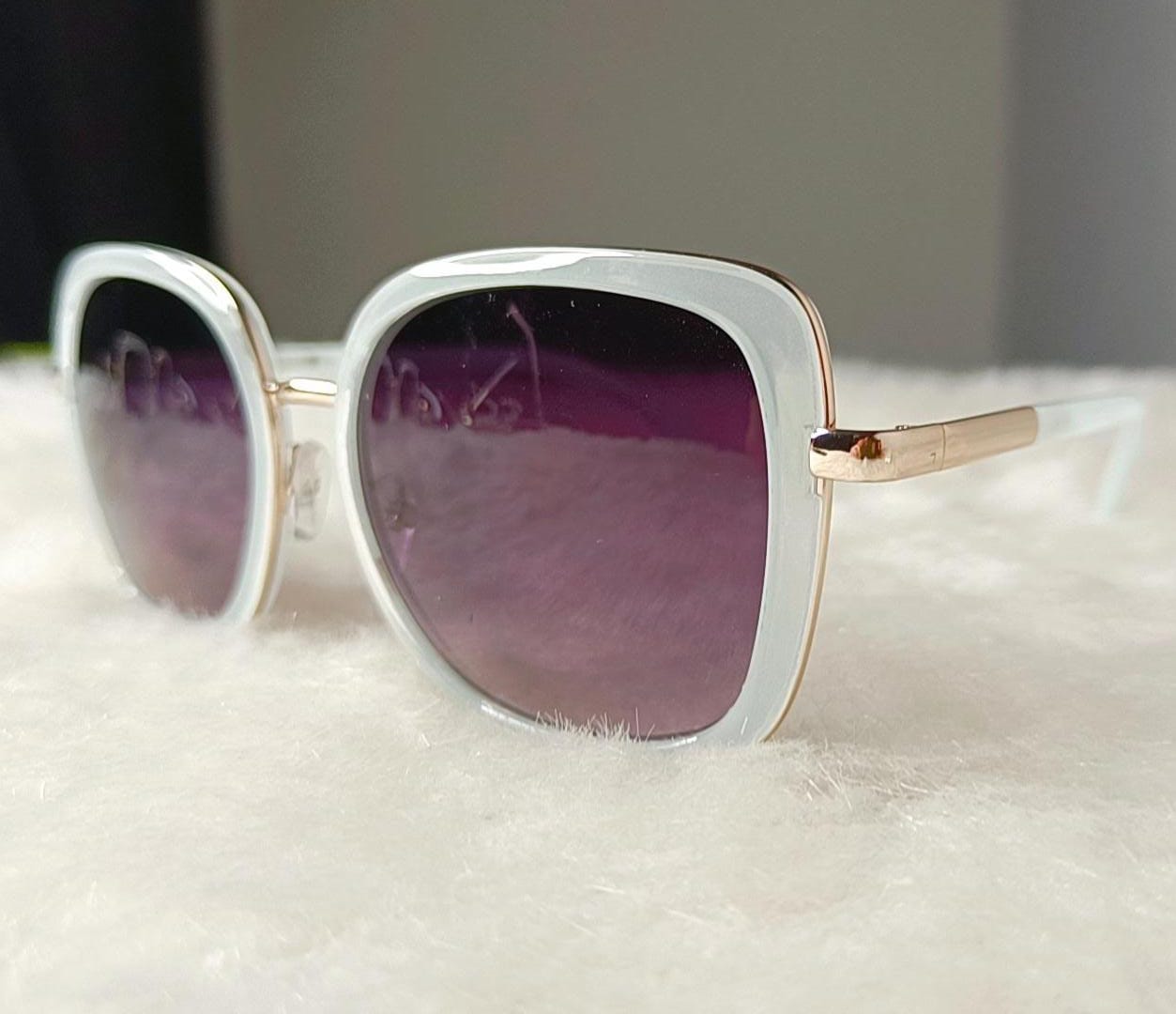 Yu Fashions Square Shaped High Fashion UV Protected Korean Sunglasses