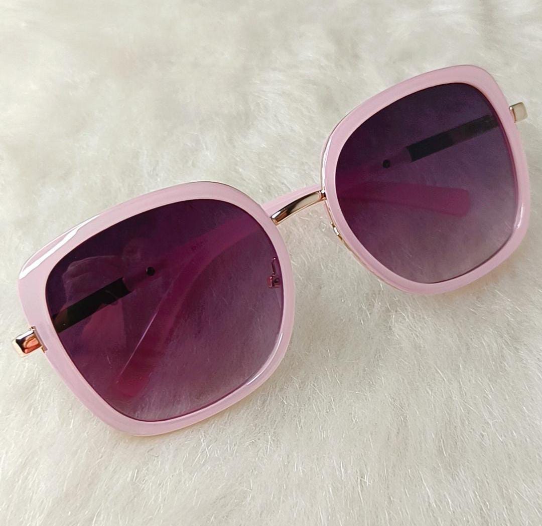 Yu Fashions Square Shaped High Fashion UV Protected Korean Sunglasses