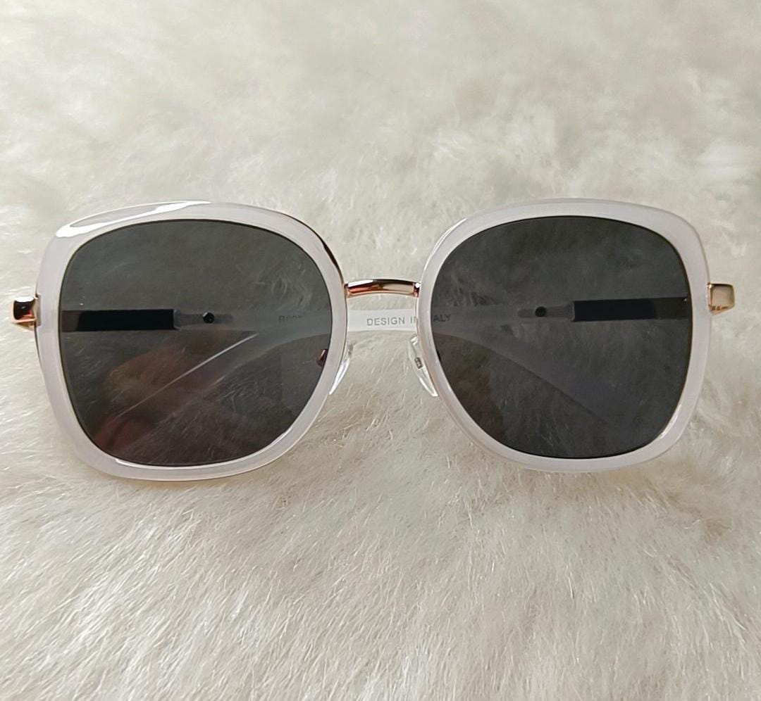 Yu Fashions Square Shaped High Fashion UV Protected Korean Sunglasses