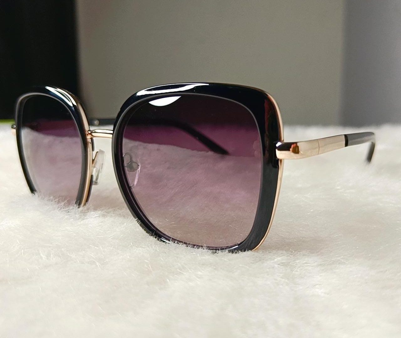 Yu Fashions Square Shaped High Fashion UV Protected Korean Sunglasses