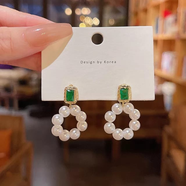 Yu Fashions Green Emerald Pearl Cute Korean Earrings Pair