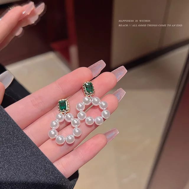 Yu Fashions Green Emerald Pearl Cute Korean Earrings Pair