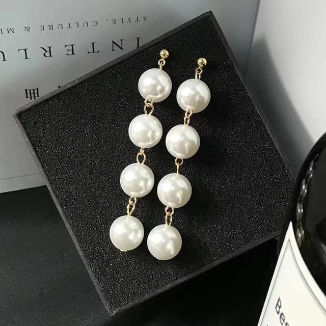 Yu Fashions five Pearl Drop Korean earrings Pair
