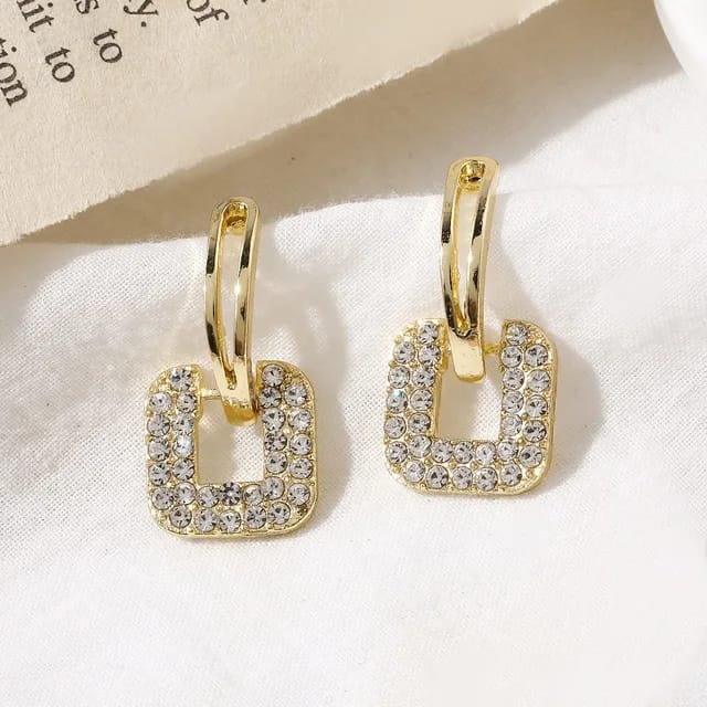 Yu Fashions Geometrical Rectangular Shaped Rhinestone Korean Earrings Pair