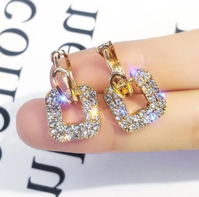 Yu Fashions Geometrical Rectangular Shaped Rhinestone Korean Earrings Pair