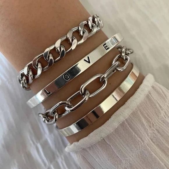 Yu Fashions Silver Link High Fashion Multilayered Korean Bracelet
