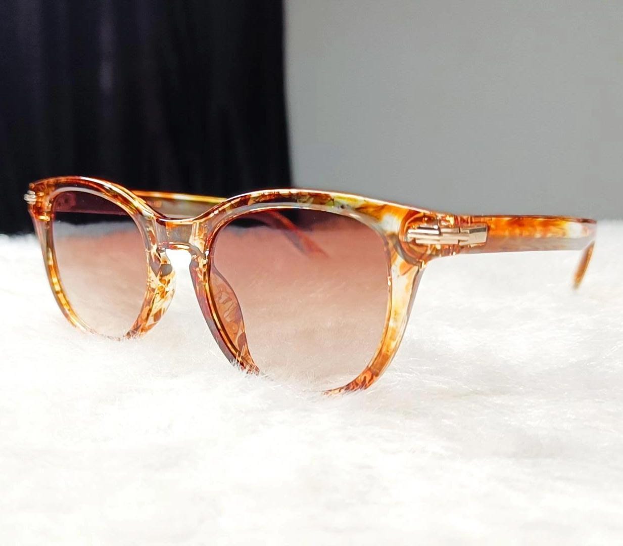 Yu Fashions High Fashion Edgy Classy UV Protcted Korean Sunglasses