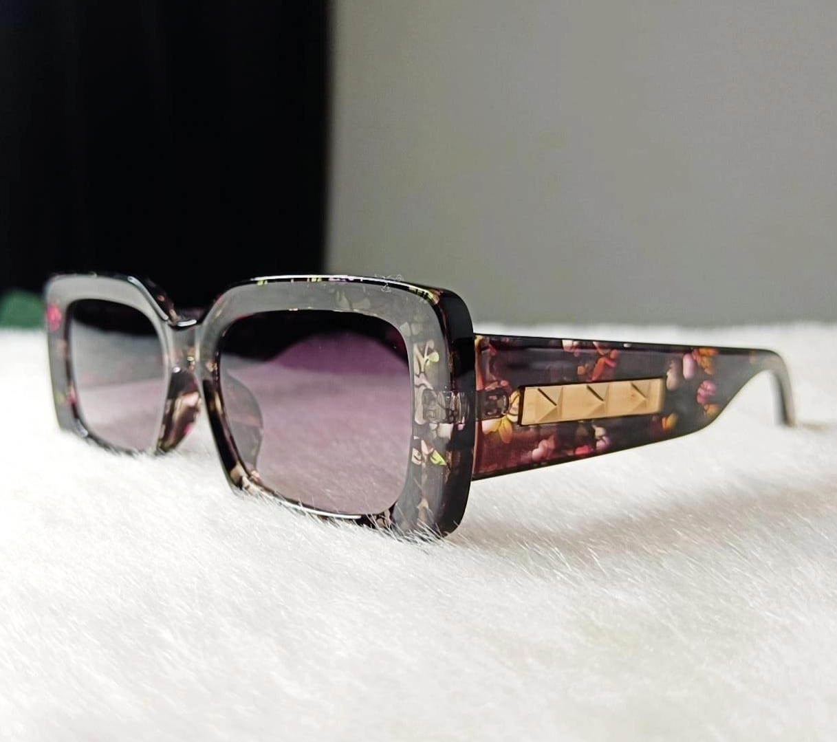 Yu Fashions High Fashion Edgy Classy UV Protcted Korean Sunglasses