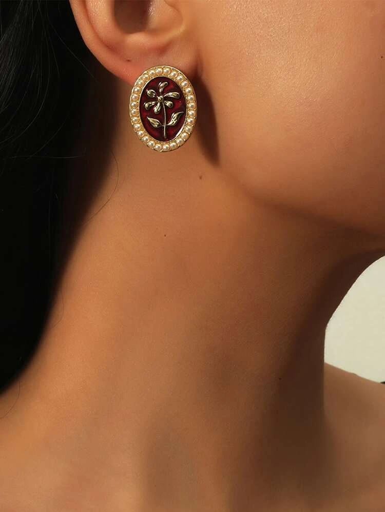 Yu Fashions Red Vintage Oval Shaped High Fashion Korean Earrings Stud pair