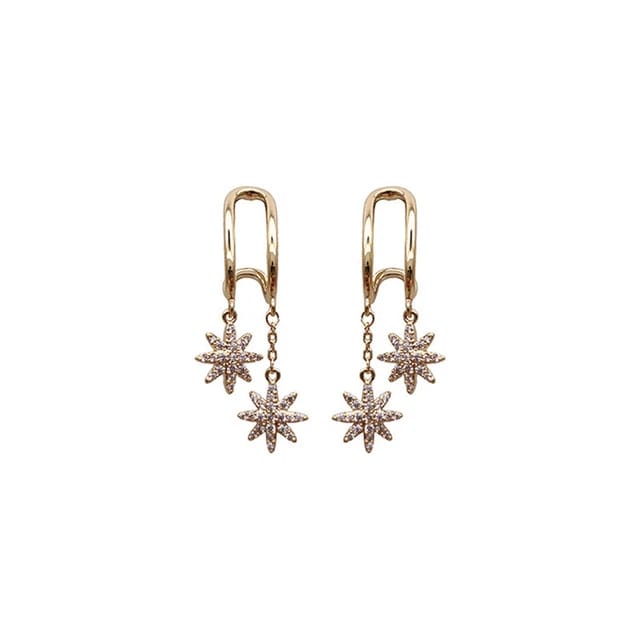 Yu Fashions Maple Leaf Clover Flower Drop High Fashion Korean Earrings pair
