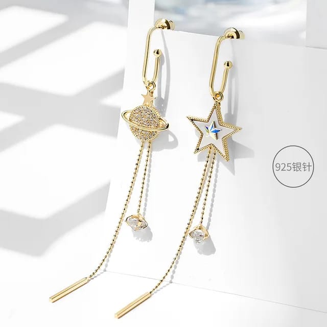 Yu Fashions Star Moon Globe Earth Asymmetrical High Fashion Korean Earrings Pair