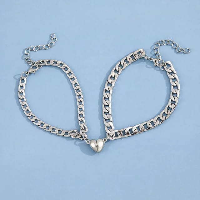 Yu Fashions Magnetic Couple Bracelets For Lover Men Women Love Chain Link Bangle Charm Bracelet